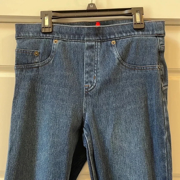 SPANX denim leggings size medium‎ dark wash - Picture 2 of 12